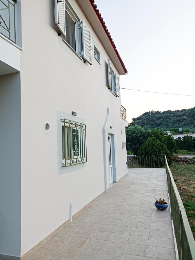 Zoi'S Hοuse.Vacation Home In Mani Near Vathi Beach 外观 照片